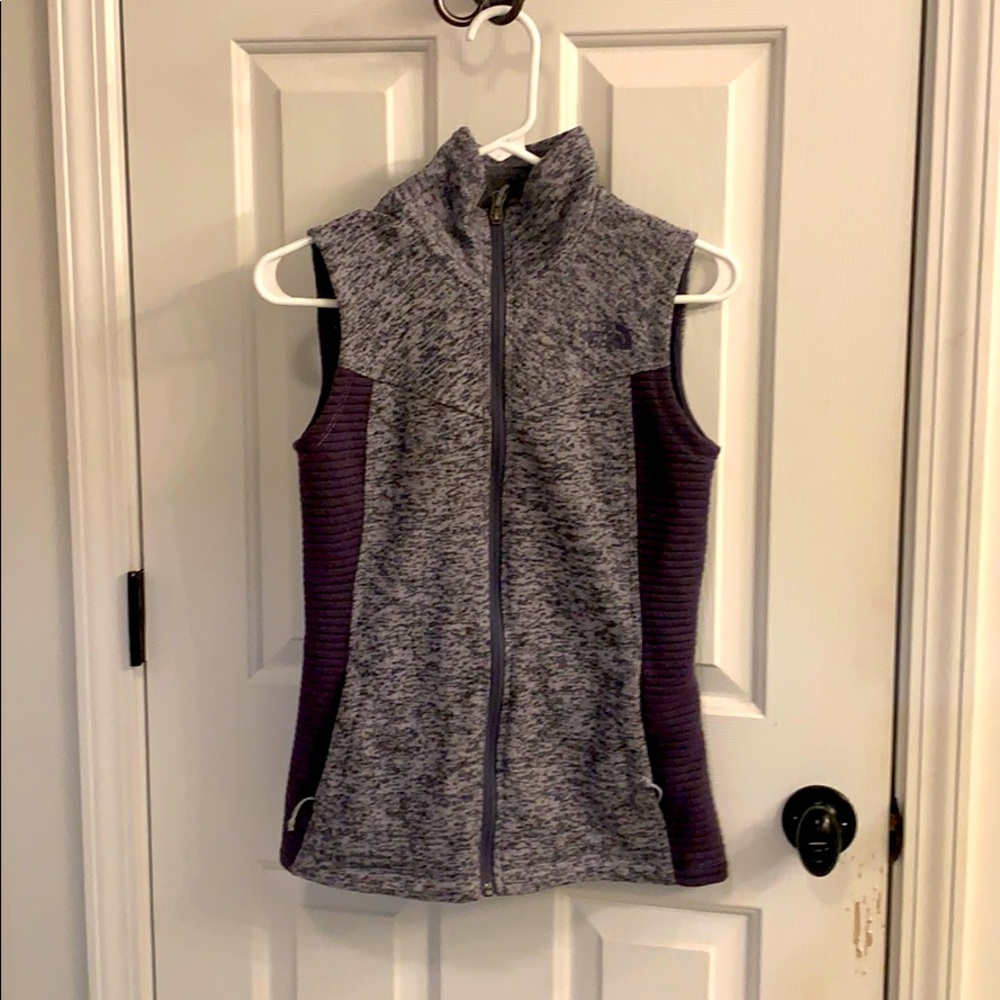 XS The North Face Vest